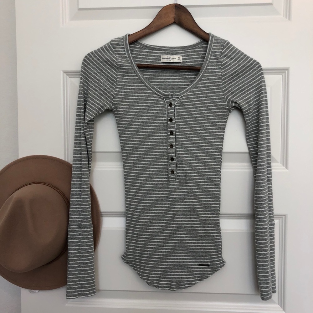 Abercrombie & Fitch Gray & White Striped Henley